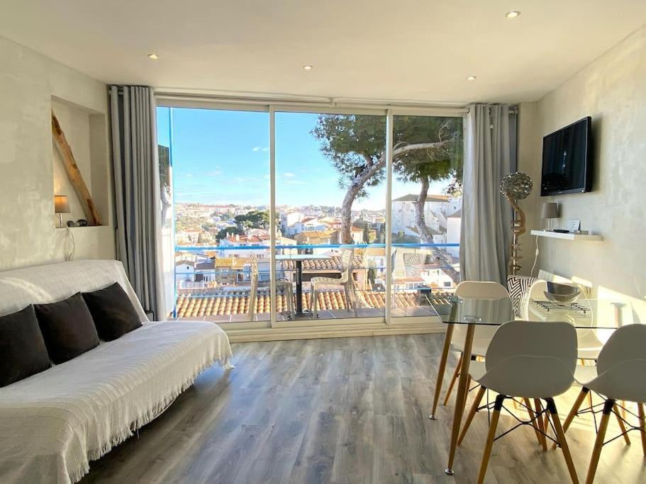 קדאקז Tusquets - Apartamento Con Vistas Al Mar מראה חיצוני תמונה